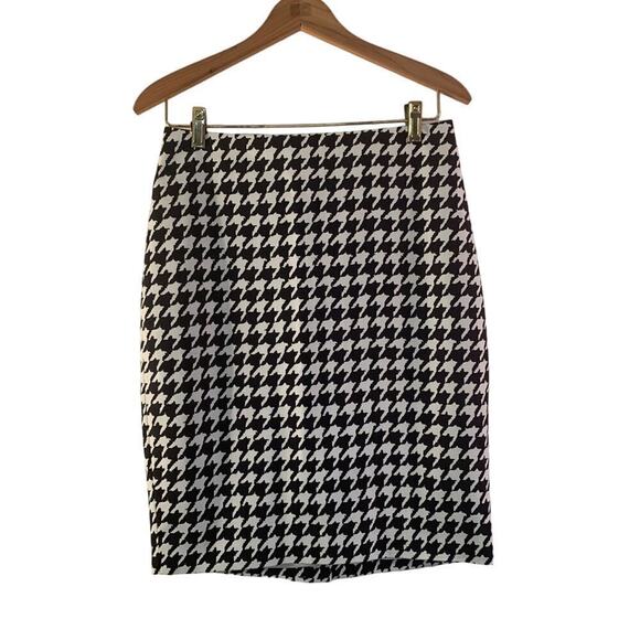 The Limited Dresses & Skirts - THE LIMITED Women’s Black/White Fully Lined Pencil Skirt / Size: 6